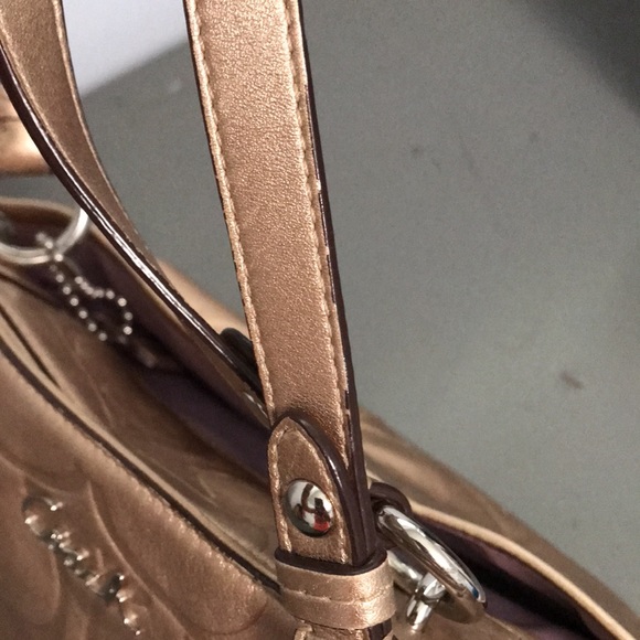 Coach Embossed Gold Purse - Picture 9 of 16